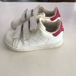 Adidas Stan Smith  Kids White and Pink Sneakers - some wear bUt they are white